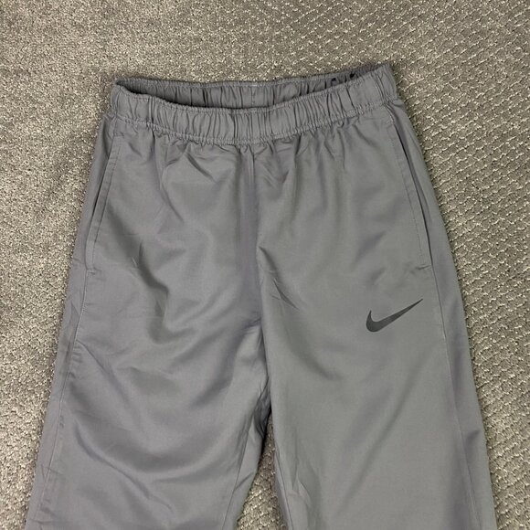 Nike Woven Track Pants Men's Small Gray Dri-Fit Gym Running Training 927380 036 - Picture 3 of 15